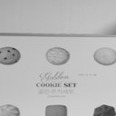 cookie gray